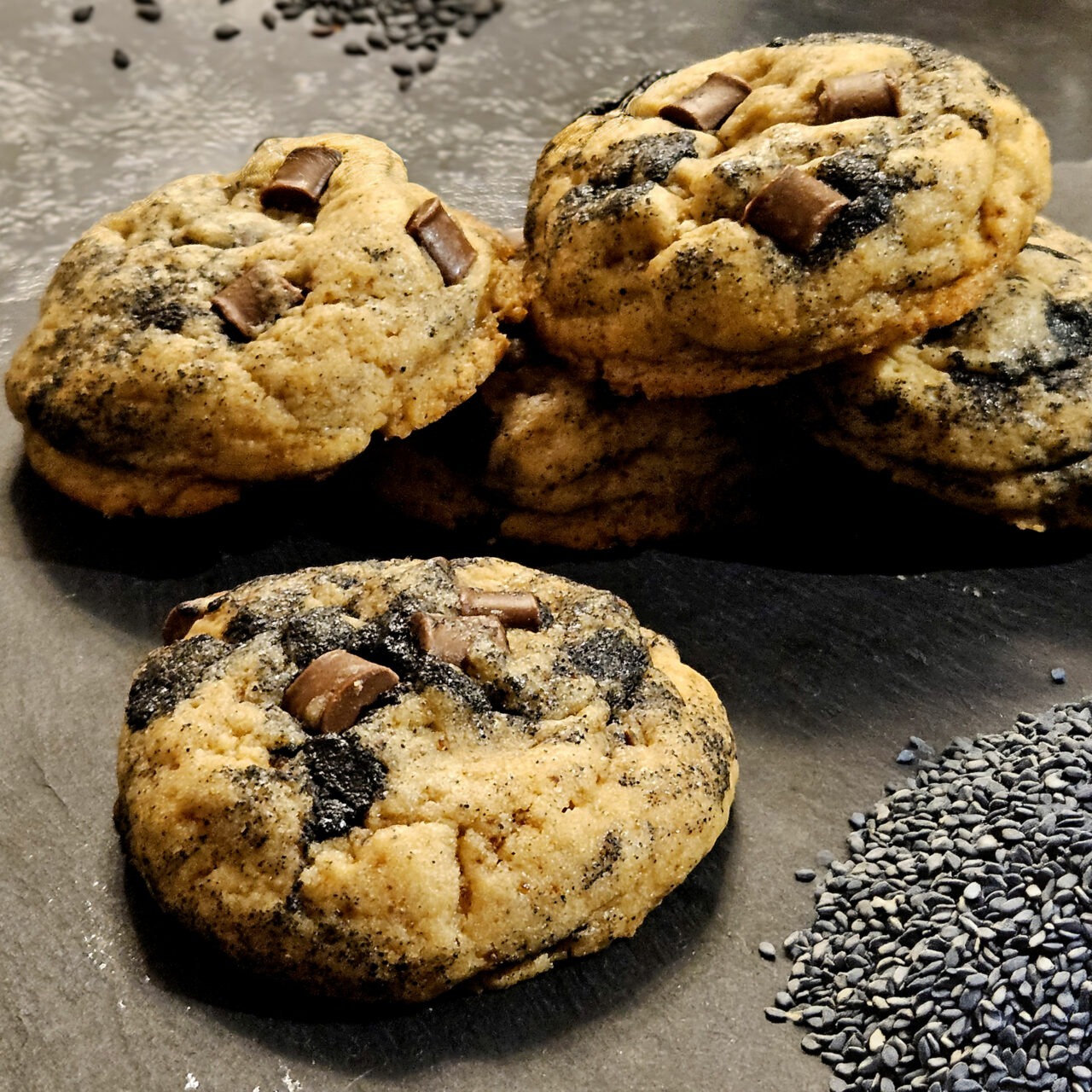 Cookies pâte de sésame noir et chocolat (à l'unité)